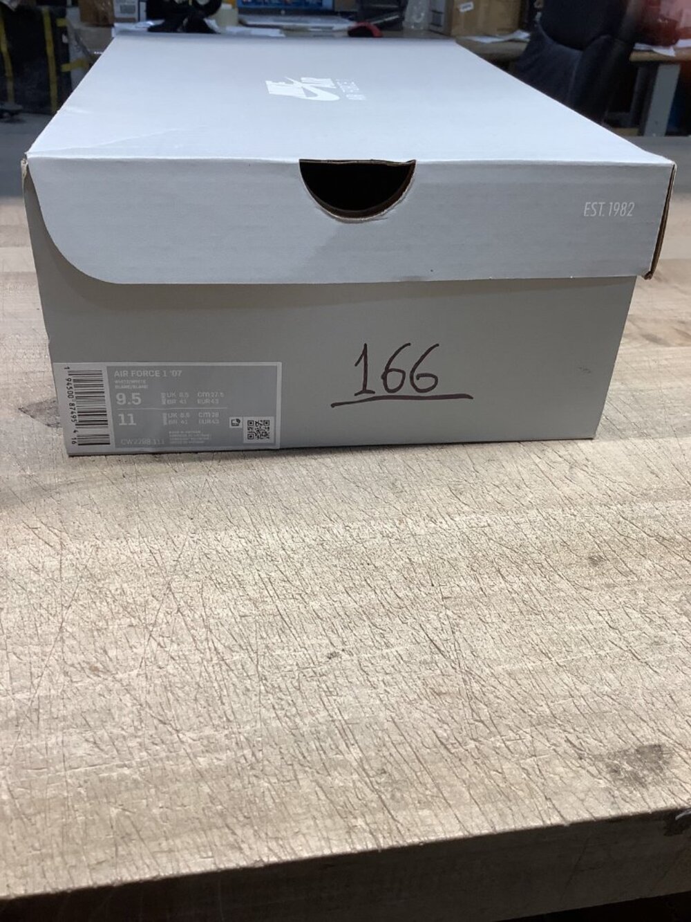 Nike Air Force 1 Low 07 Triple White CW2288111 - Picture 3 of 3